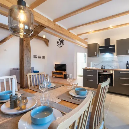 Apartment Neu Zum Kleinen Vogel, Sauna, Landidylle