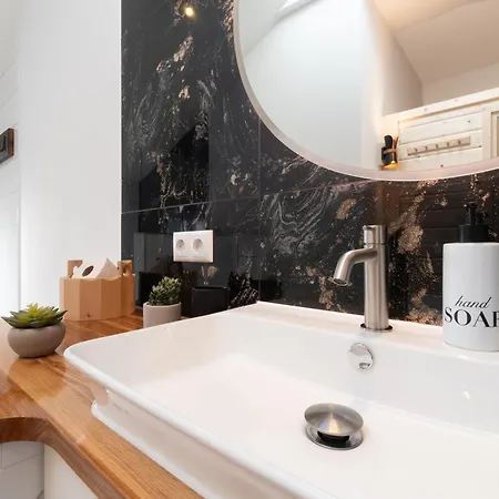 Apartment Neu Zum Kleinen Vogel, Sauna, Landidylle Apen